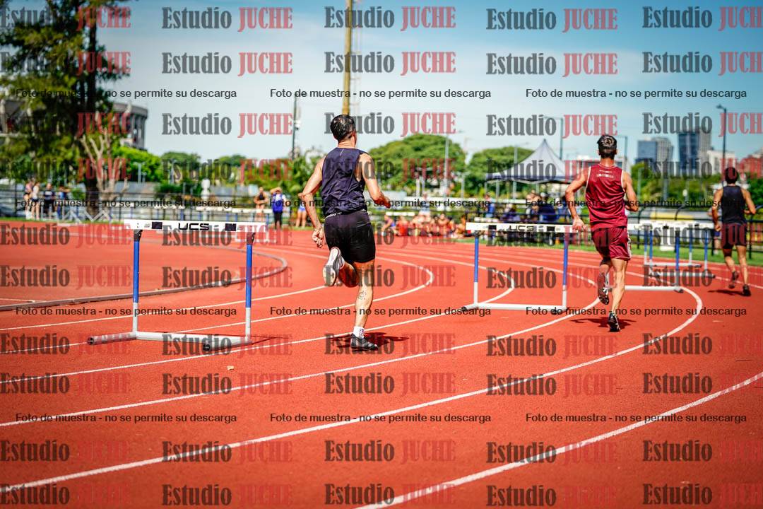 Fotos de los 400 m con vallas de varones