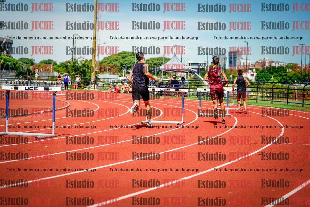 Fotos de los 400 m con vallas de varones