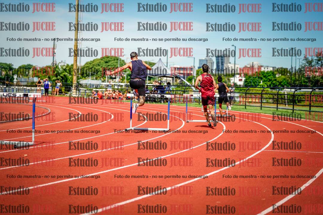 Fotos de los 400 m con vallas de varones