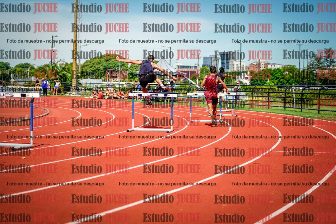 Fotos de los 400 m con vallas de varones