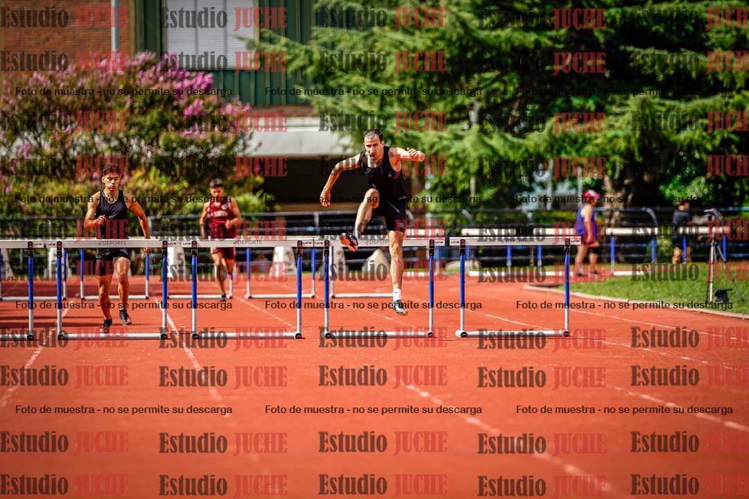 Fotos de los 400 m con vallas de varones