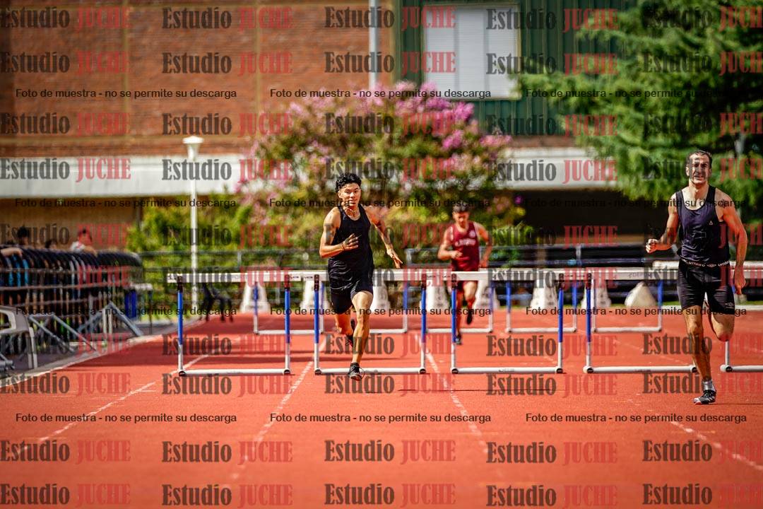 Fotos de los 400 m con vallas de varones