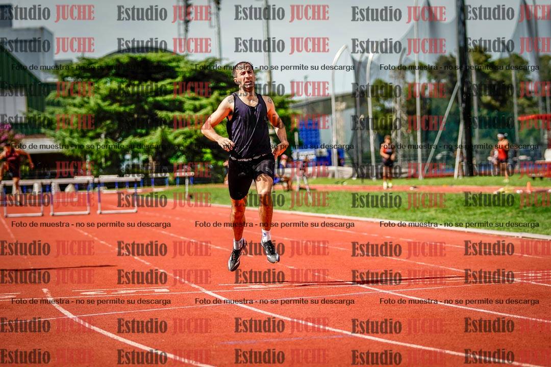 Fotos de los 400 m con vallas de varones