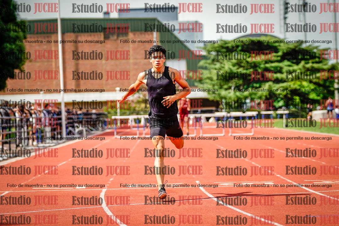 Fotos de los 400 m con vallas de varones