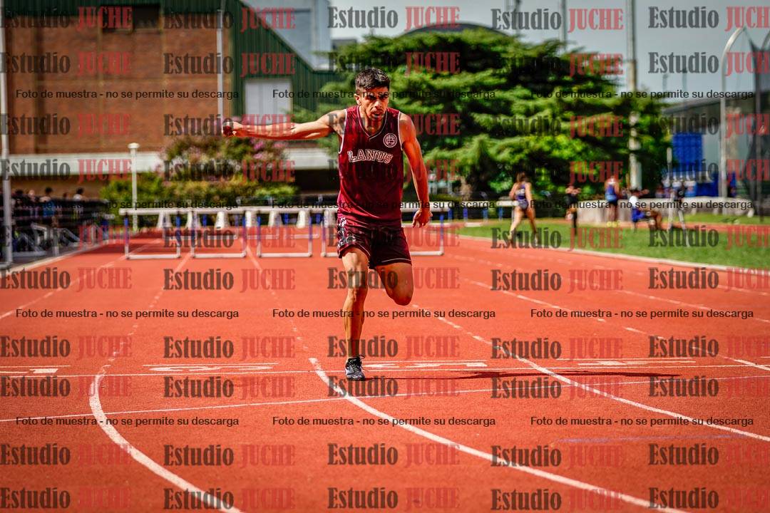 Fotos de los 400 m con vallas de varones