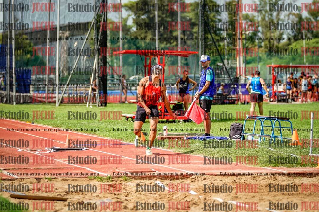 Fotos del salto triple de mujeres y varones