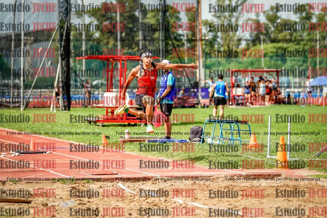 Fotos del salto triple de mujeres y varones
