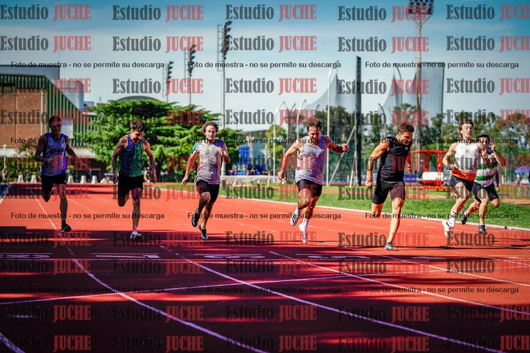 Fotos de los 200 m llanos de varones