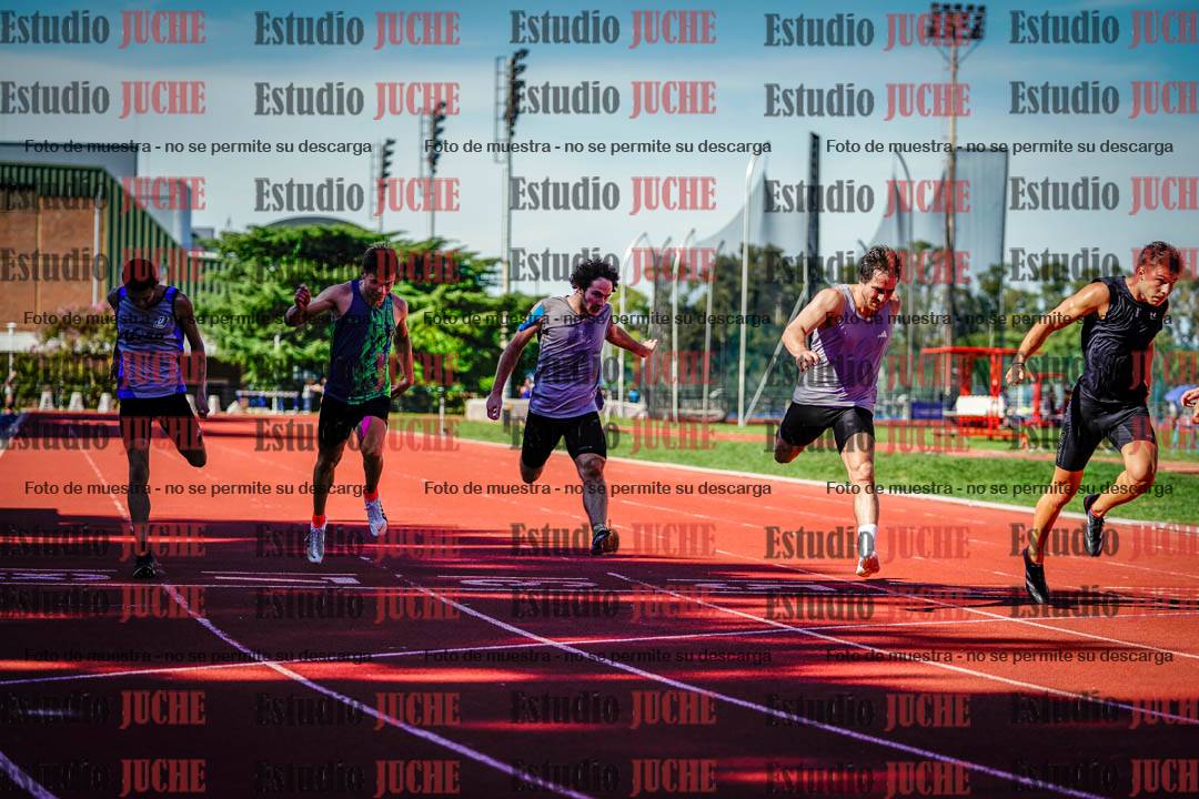 Fotos de los 200 m llanos de varones
