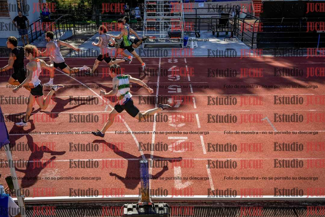Fotos de los 200 m llanos de varones
