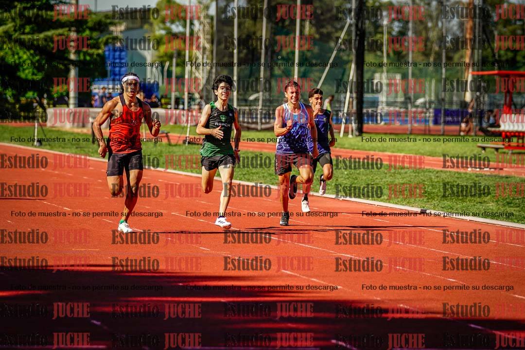 Fotos de los 200 m llanos de varones