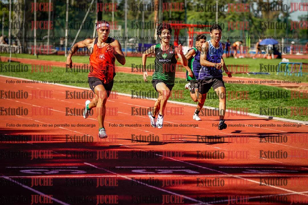 Fotos de los 200 m llanos de varones