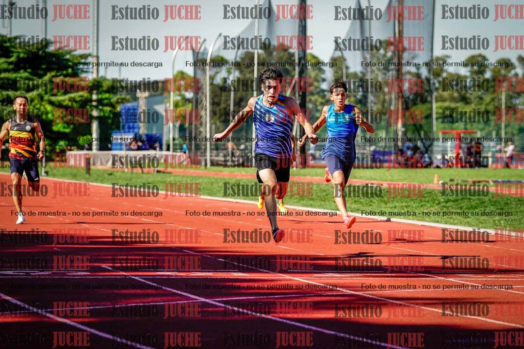 Fotos de los 200 m llanos de varones