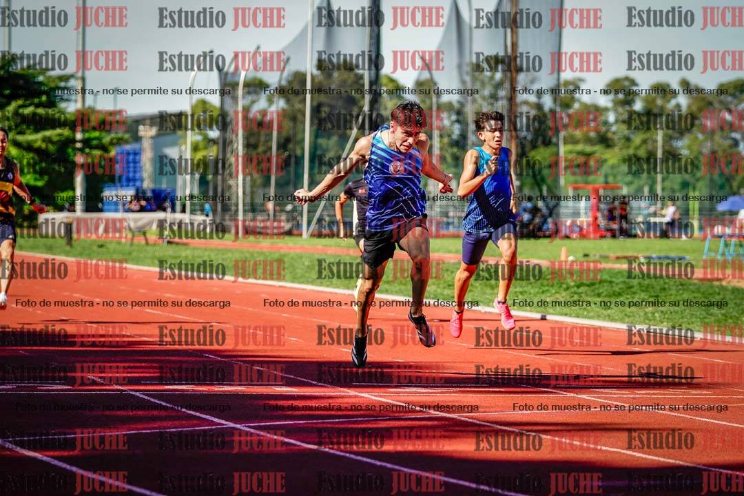 Fotos de los 200 m llanos de varones