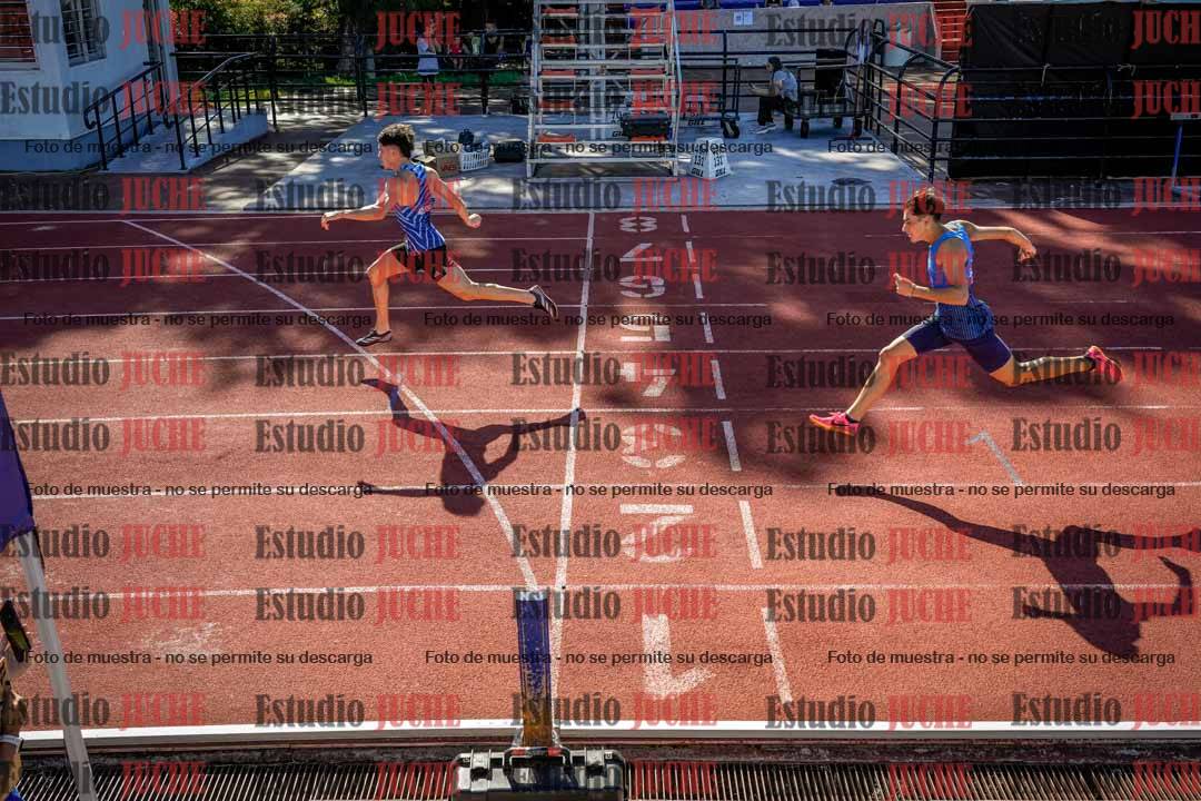 Fotos de los 200 m llanos de varones