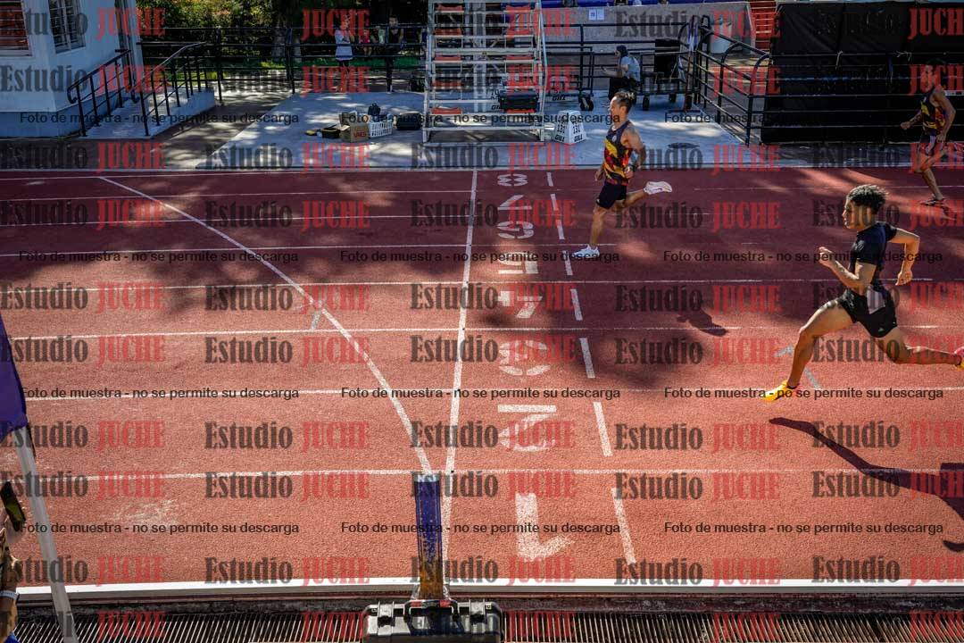 Fotos de los 200 m llanos de varones