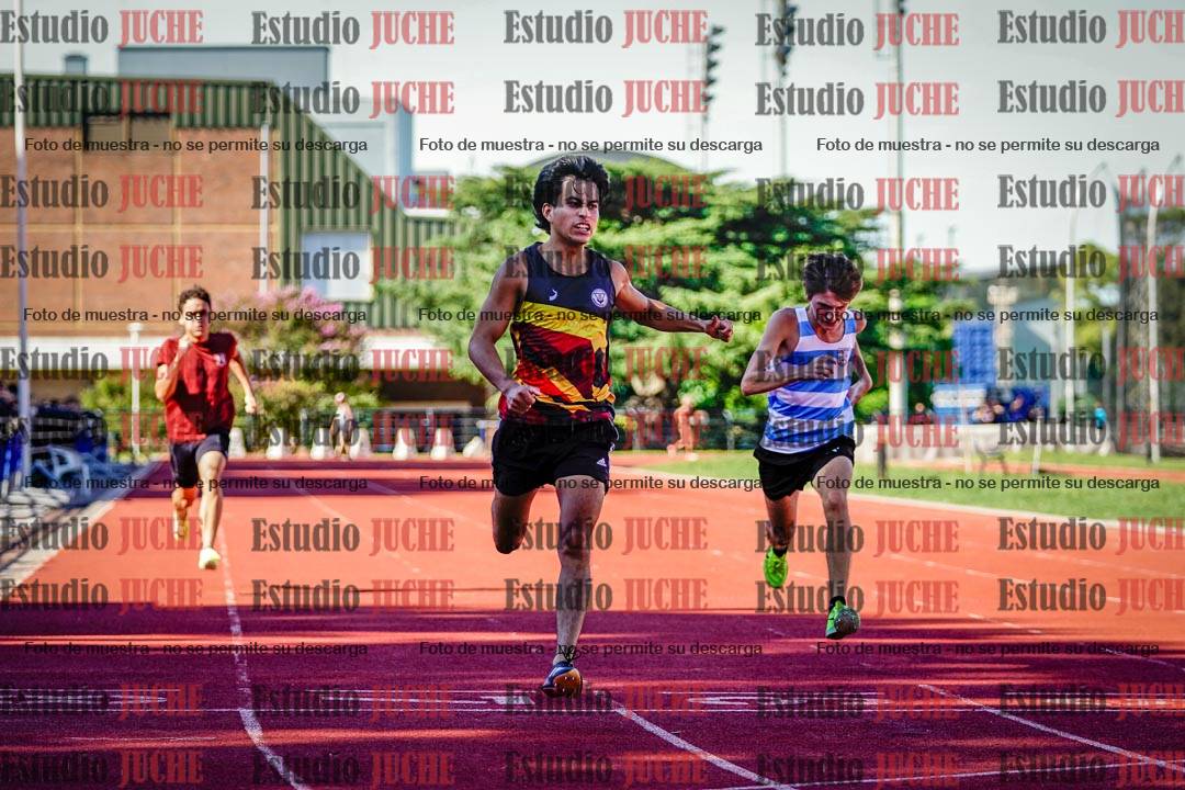 Fotos de los 200 m llanos de varones