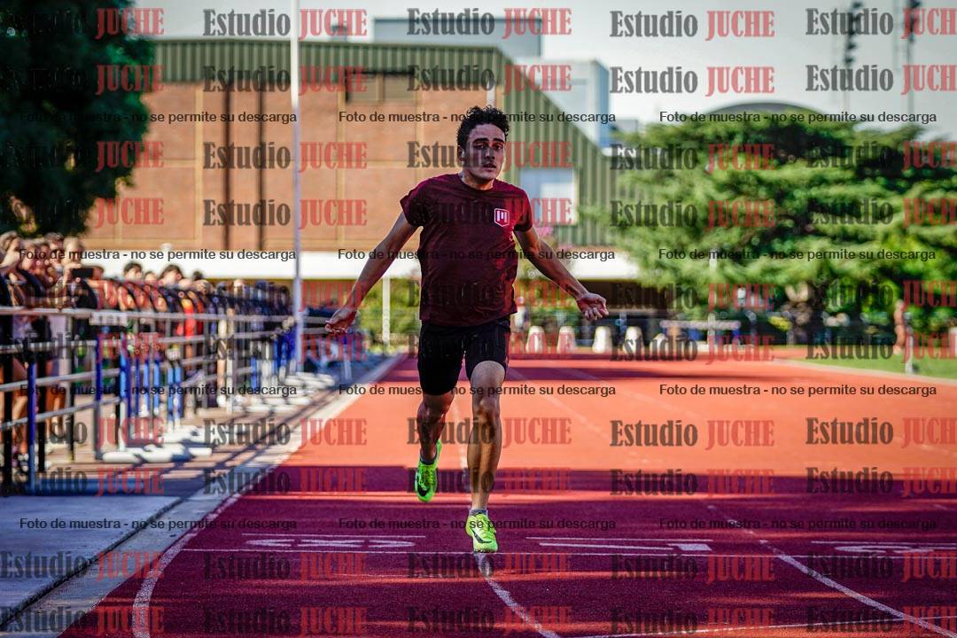 Fotos de los 200 m llanos de varones