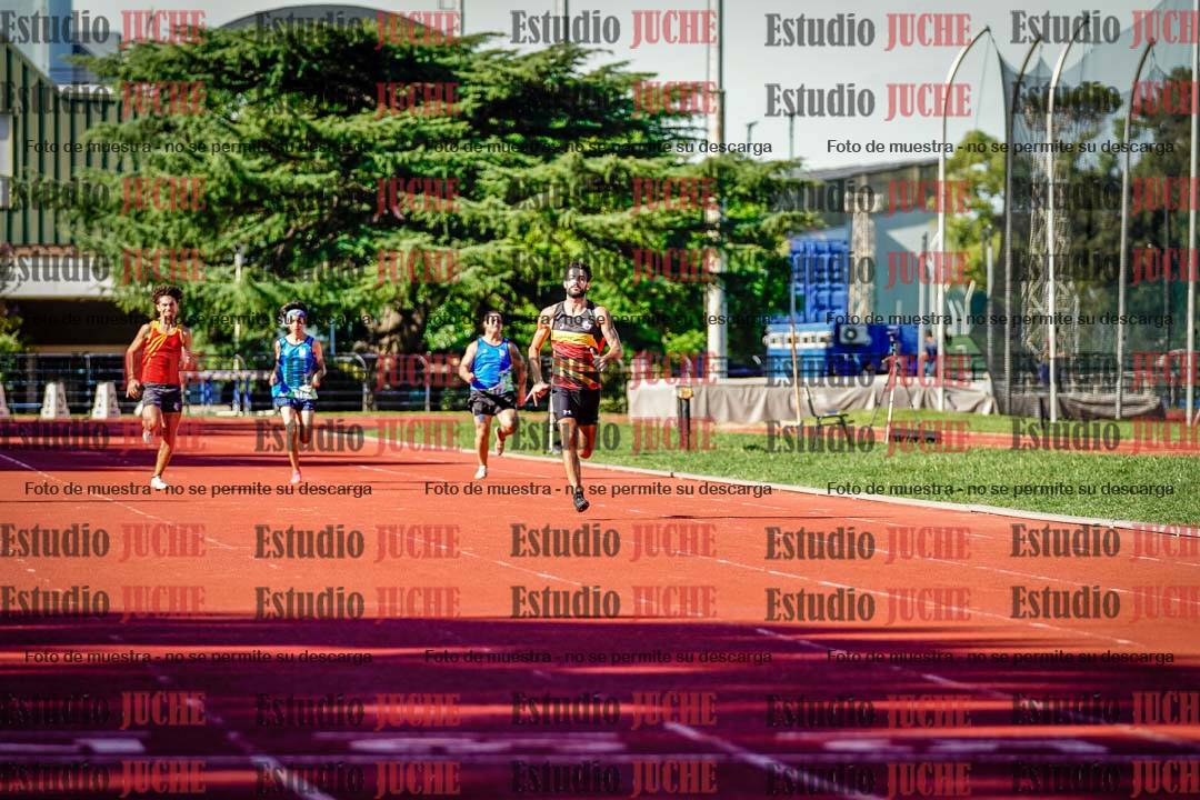 Fotos de los 200 m llanos de varones