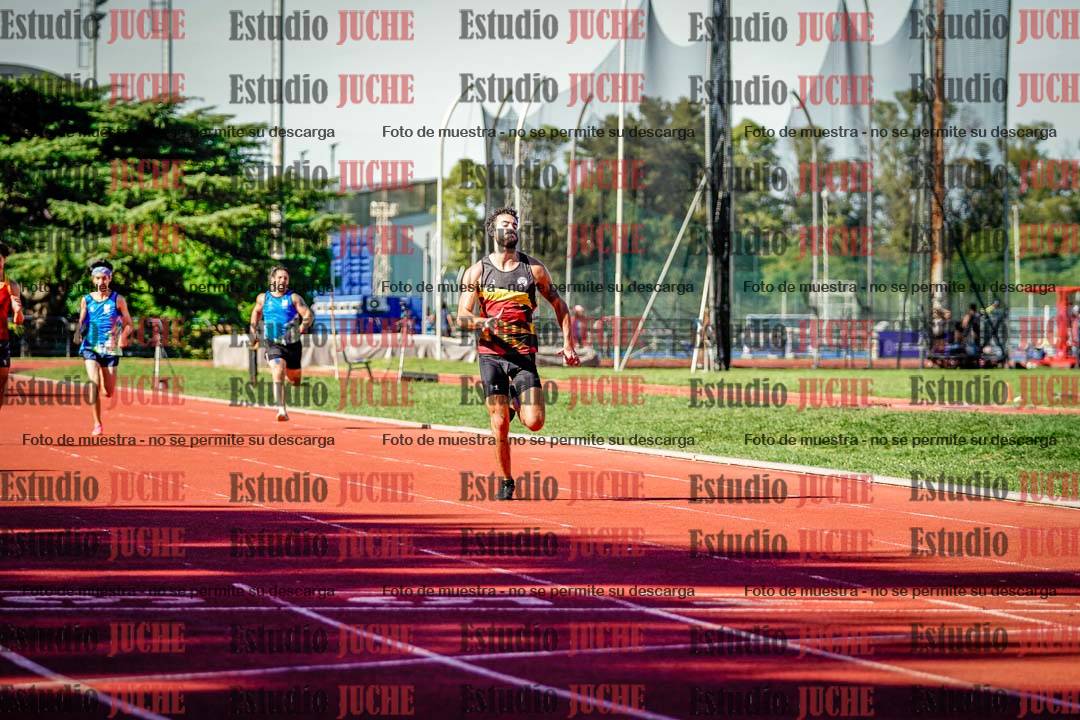 Fotos de los 200 m llanos de varones