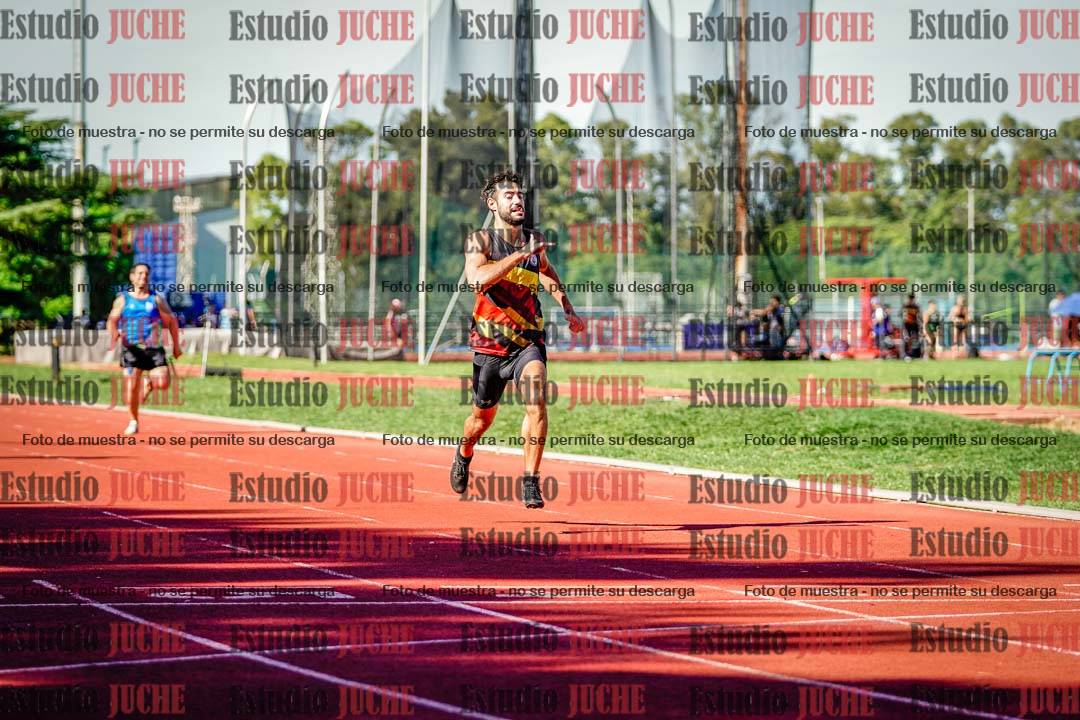 Fotos de los 200 m llanos de varones