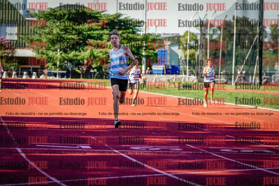 Fotos de los 200 m llanos de varones