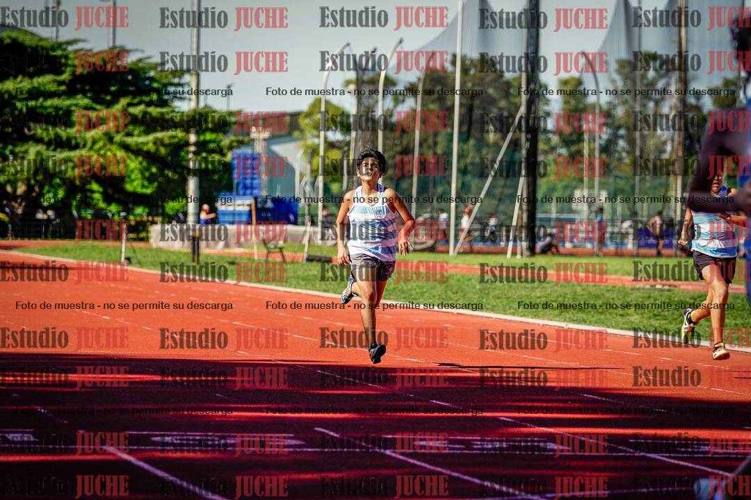 Fotos de los 200 m llanos de varones