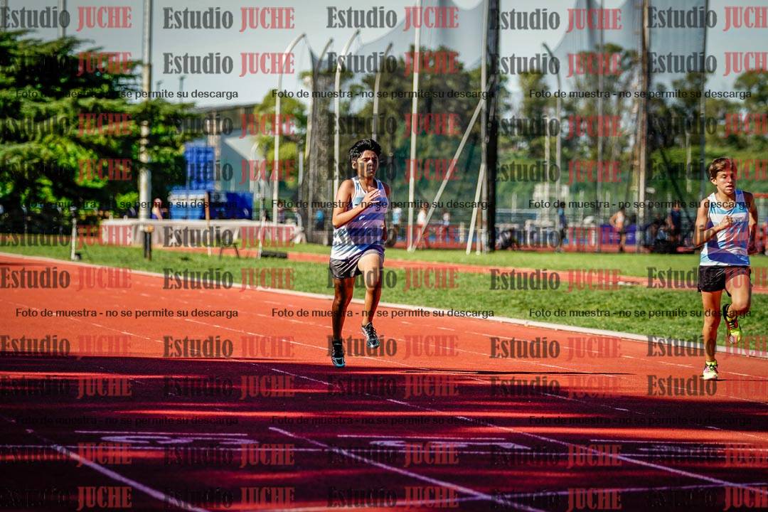 Fotos de los 200 m llanos de varones