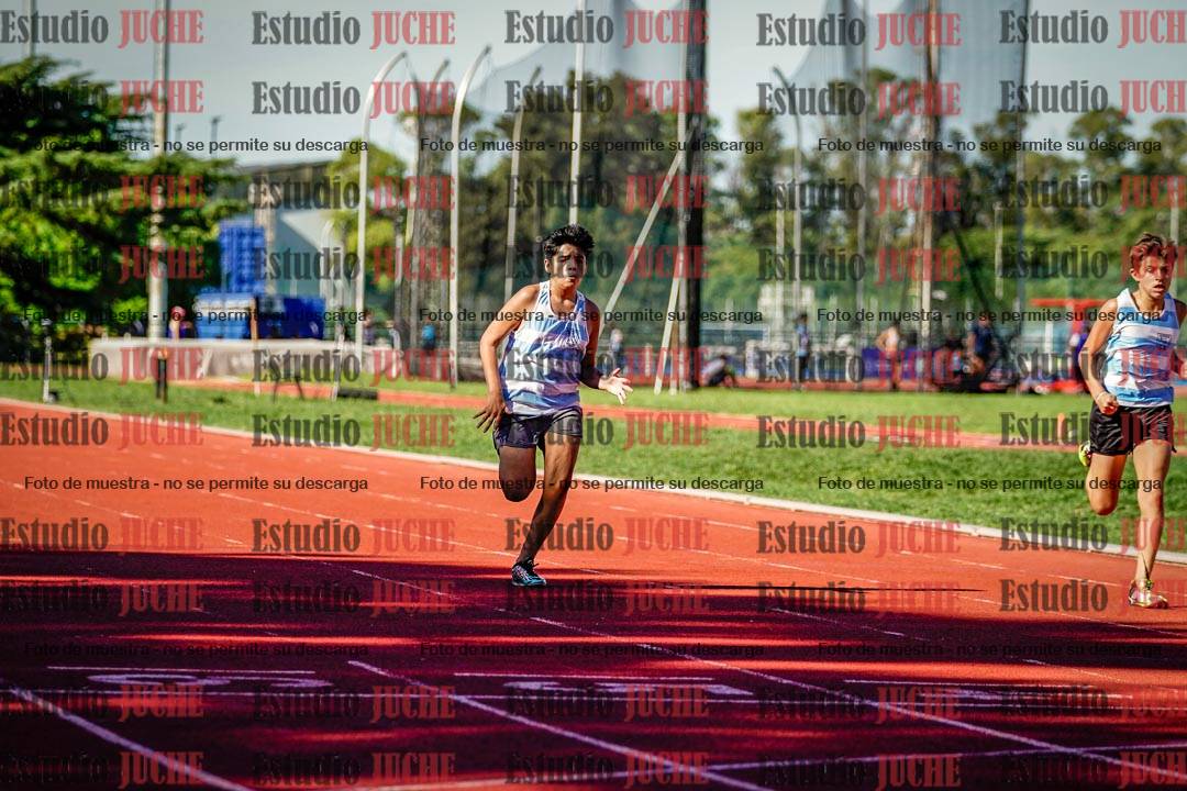 Fotos de los 200 m llanos de varones