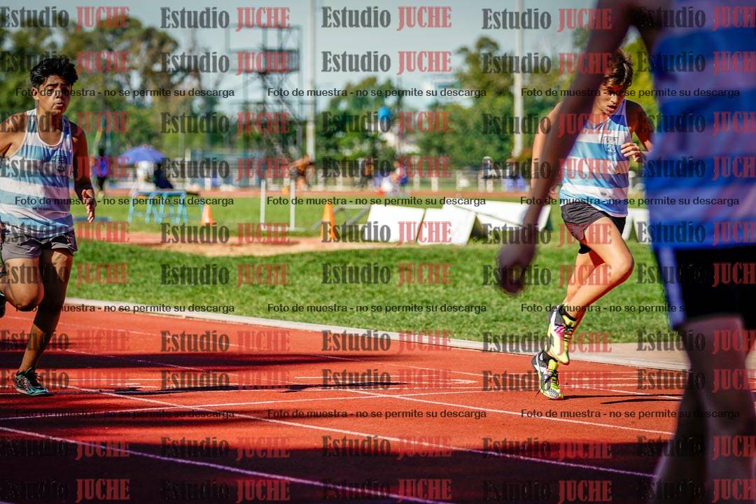 Fotos de los 200 m llanos de varones