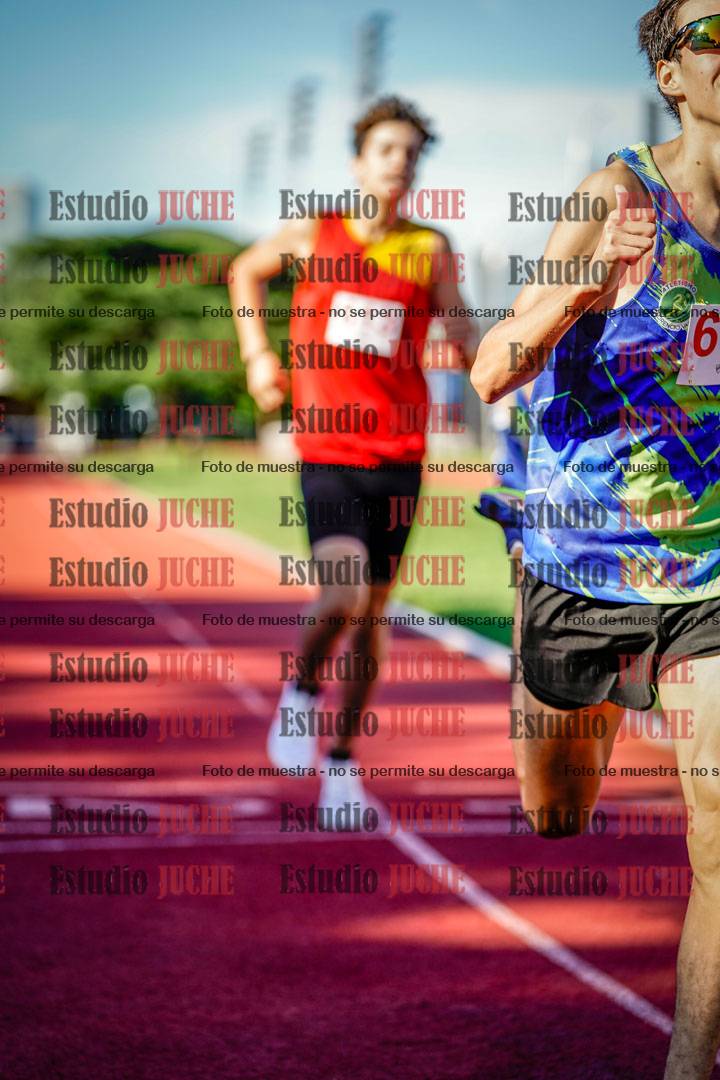 Fotos de los 600 m llanos de varones