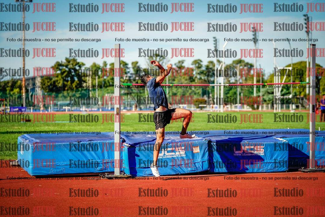 Fotos del salto en alto de varones