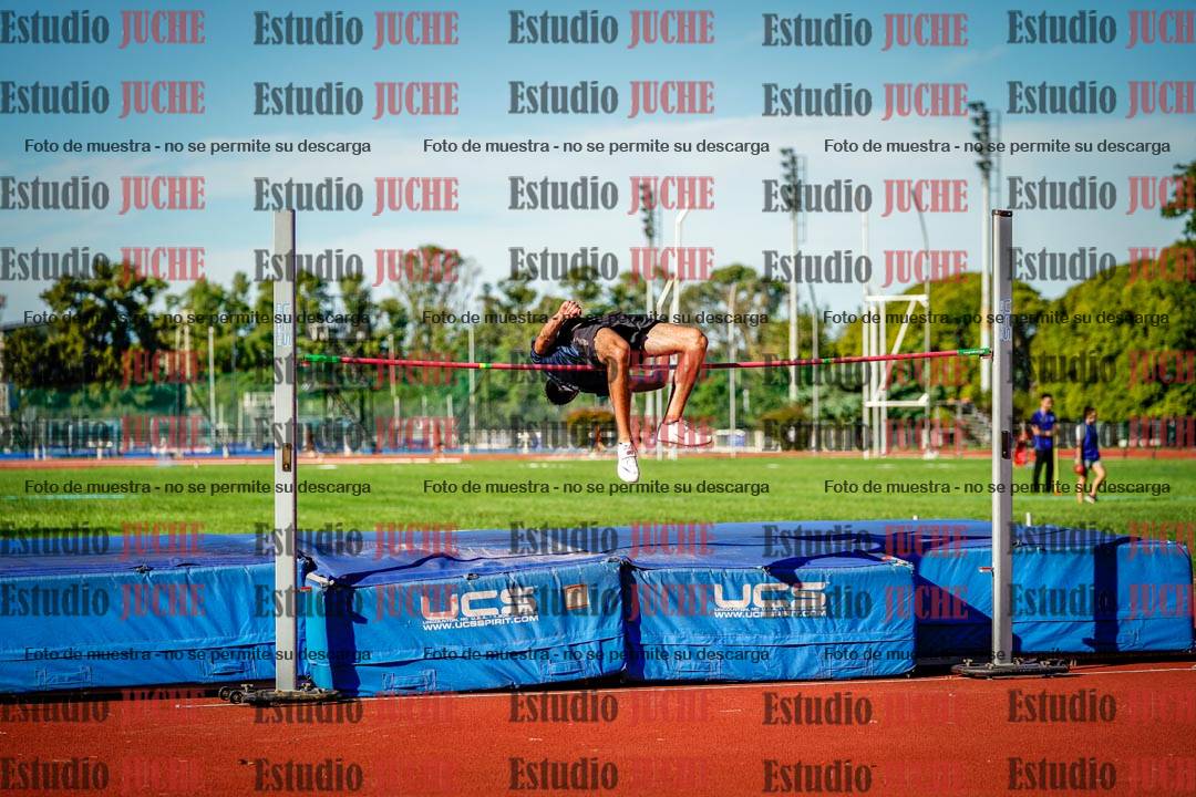 Fotos del salto en alto de varones