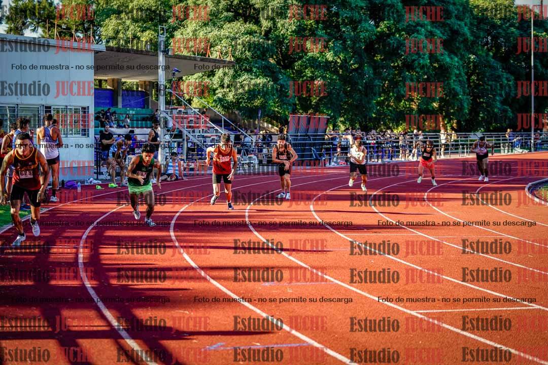 Fotos de los 800 m llanos de varones