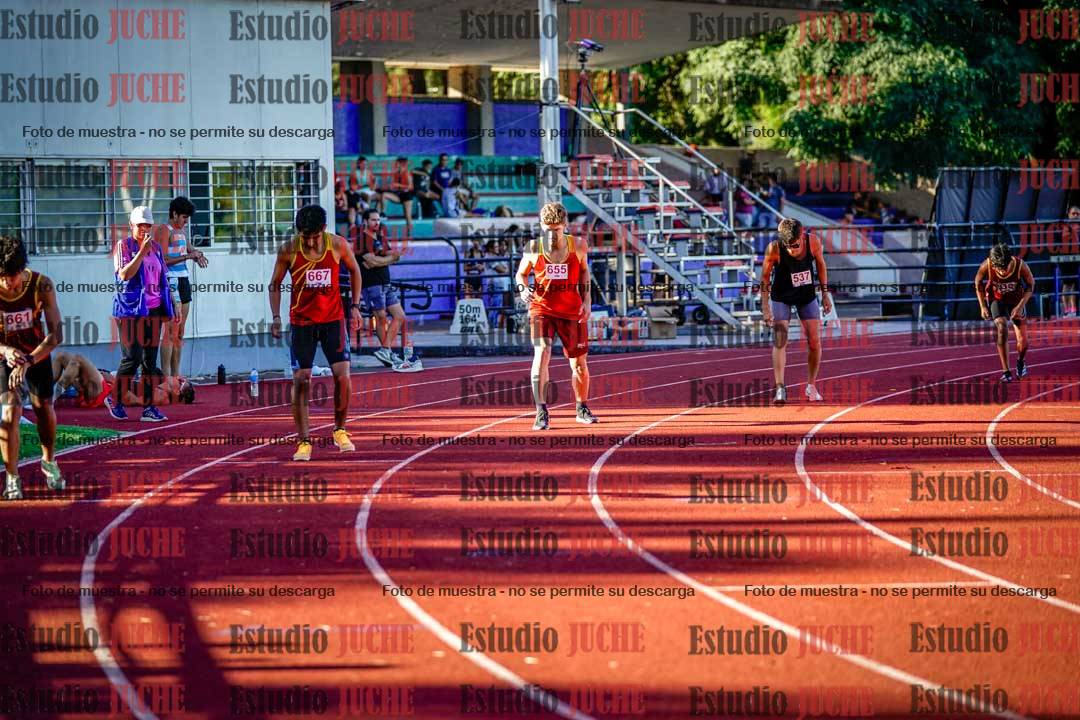 Fotos de los 800 m llanos de varones