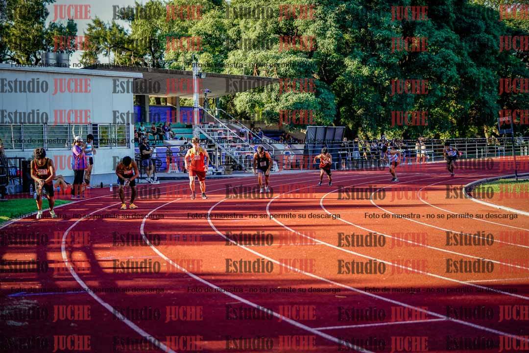 Fotos de los 800 m llanos de varones