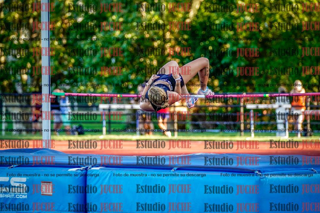 Fotos del salto en alto de mujeres