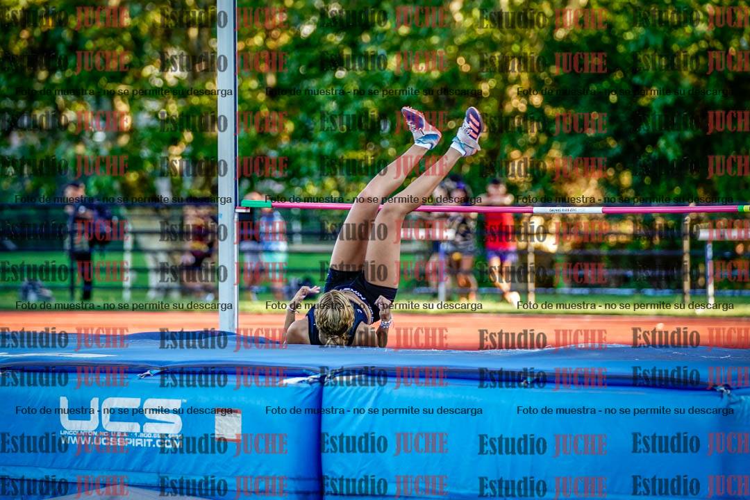Fotos del salto en alto de mujeres