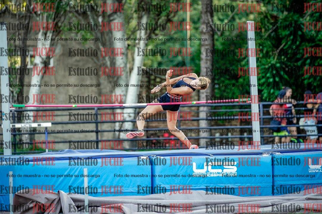 Fotos del salto en alto de mujeres