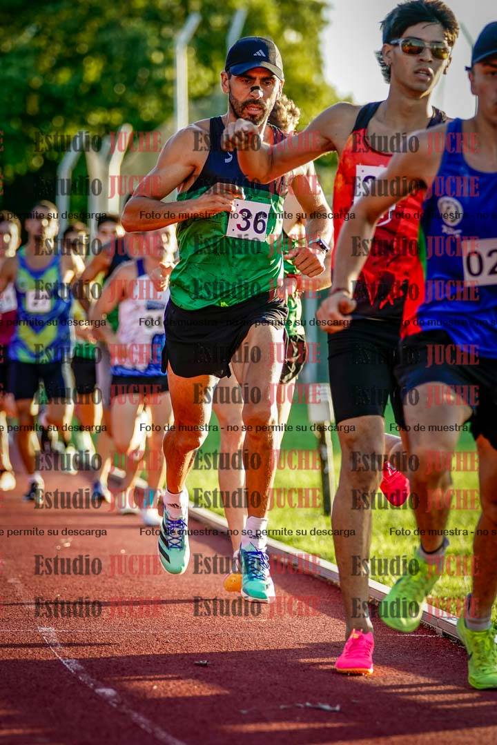 Fotos de los 3000 m llanos de varones