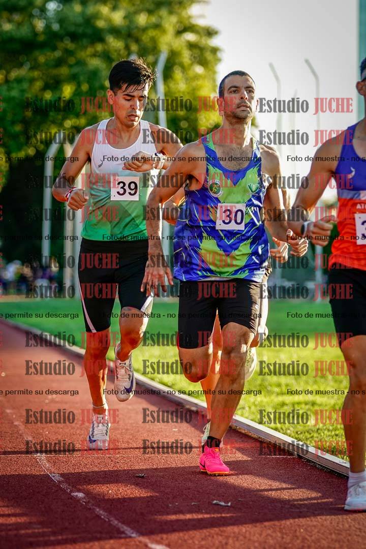 Fotos de los 3000 m llanos de varones