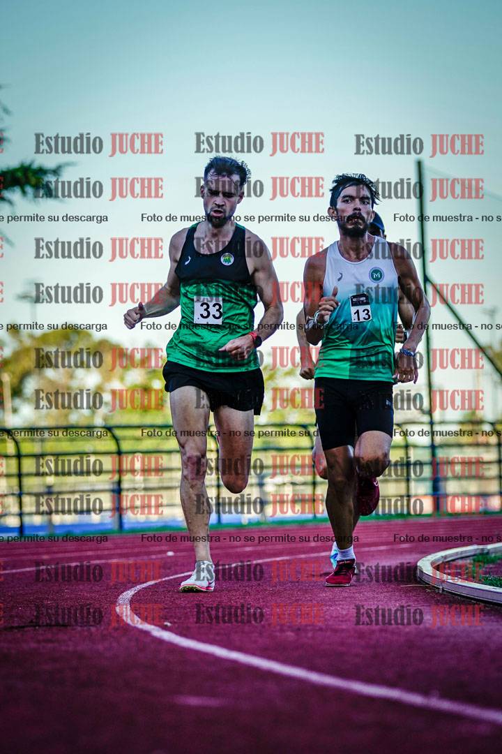 Fotos de los 3000 m llanos de varones