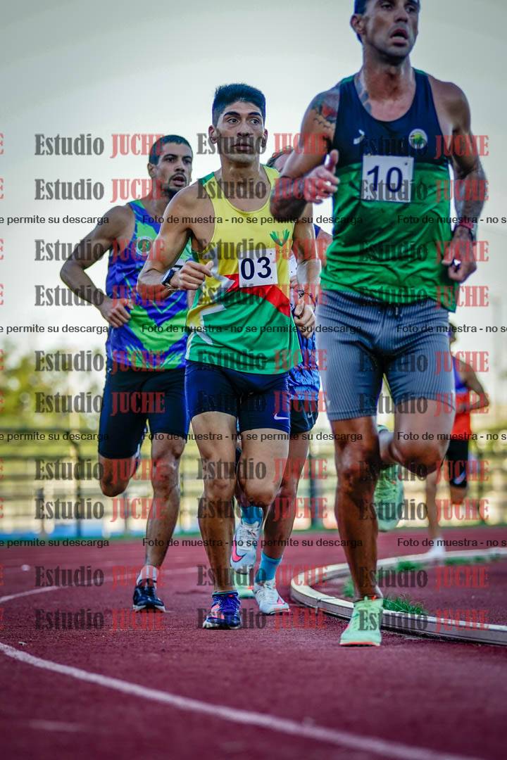 Fotos de los 3000 m llanos de varones