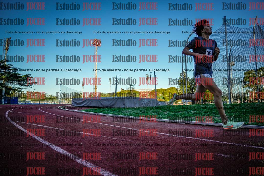 Fotos de los 3000 m llanos de varones