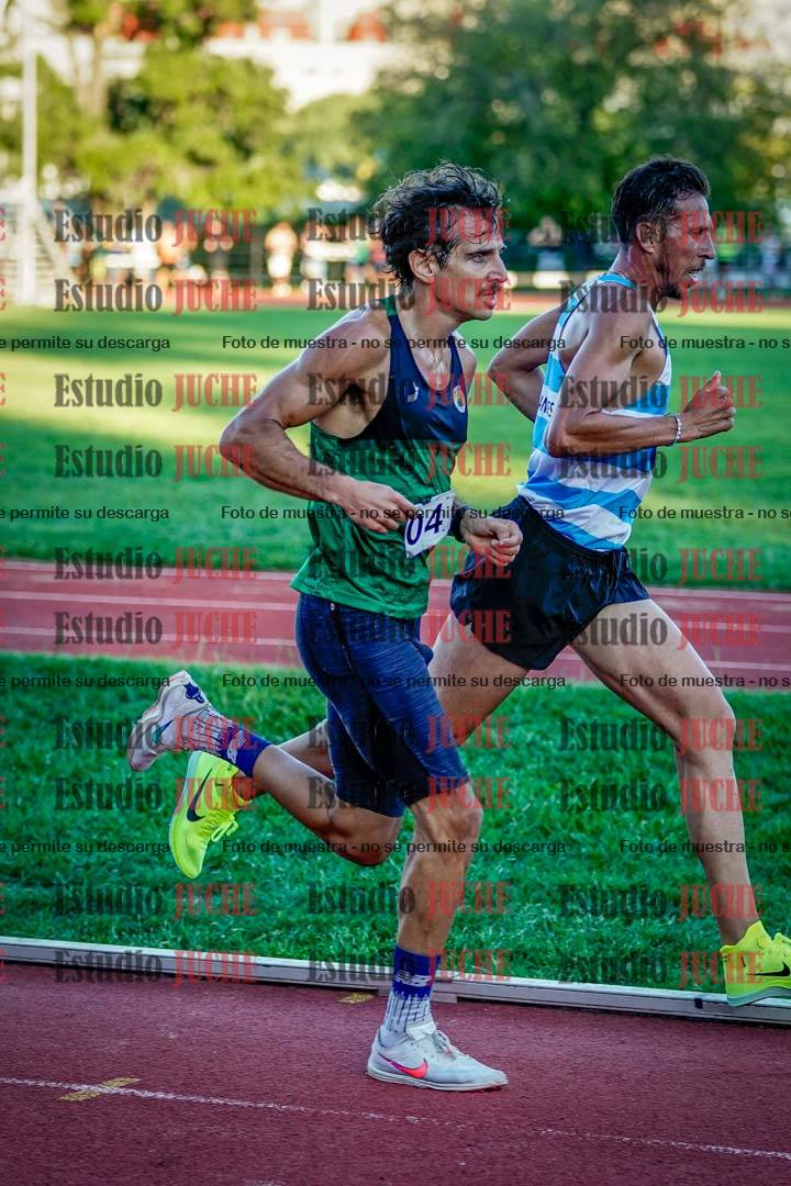 Fotos de los 3000 m llanos de varones