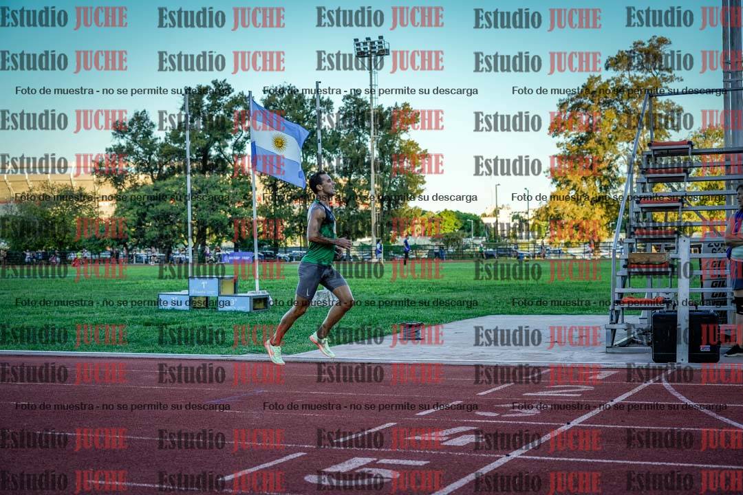 Fotos de los 3000 m llanos de varones
