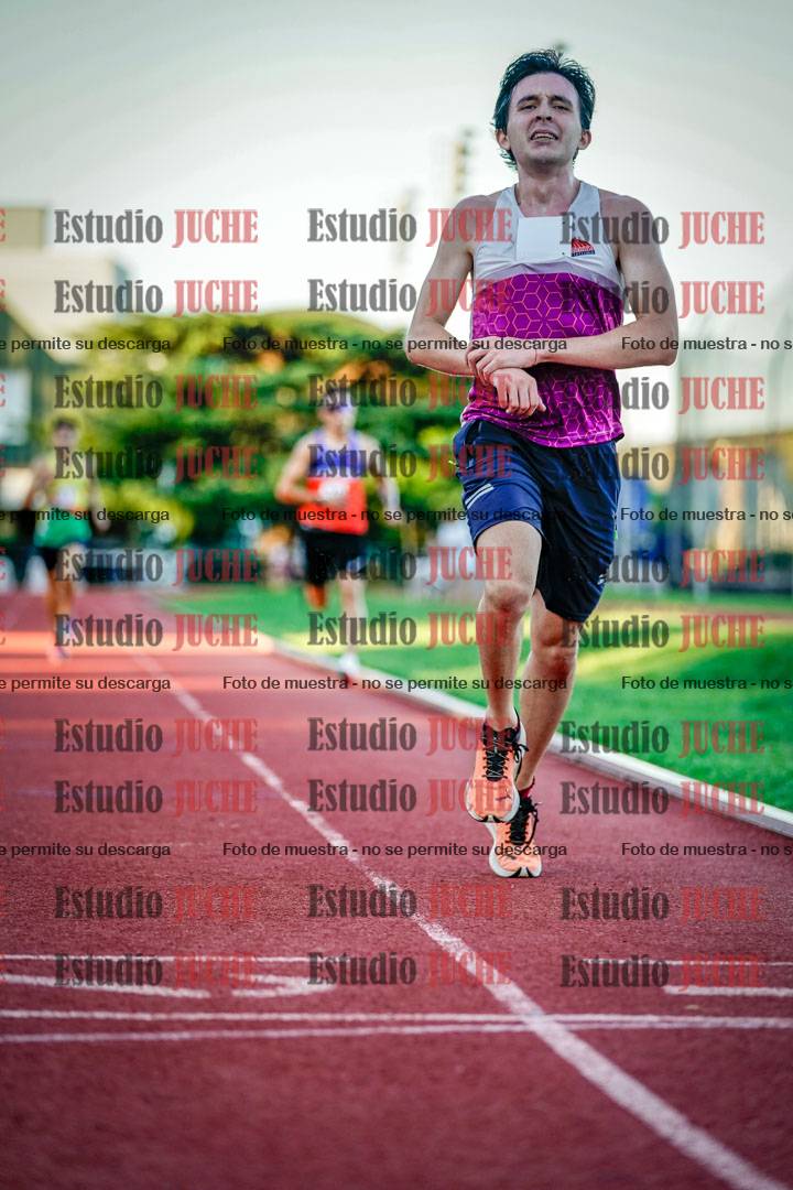 Fotos de los 3000 m llanos de varones