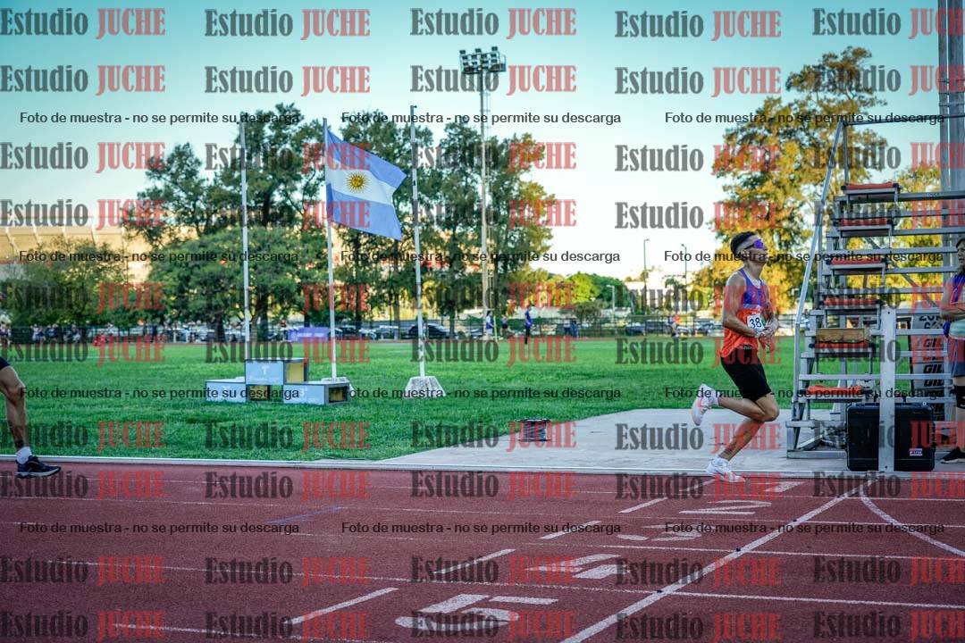 Fotos de los 3000 m llanos de varones