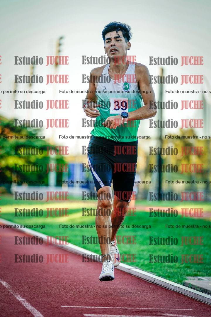 Fotos de los 3000 m llanos de varones