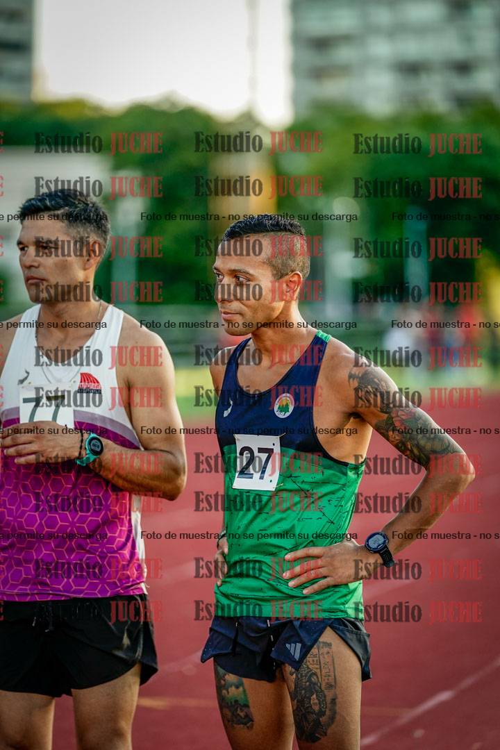 Fotos de los 3000 m llanos de varones